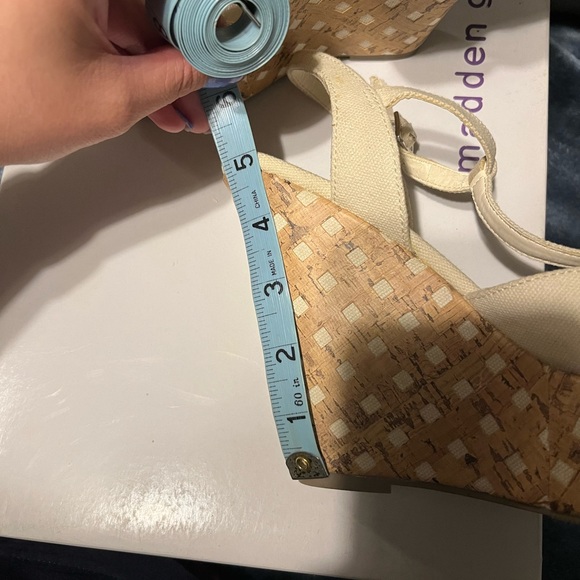 Madden Girl tall wedges - Picture 8 of 10